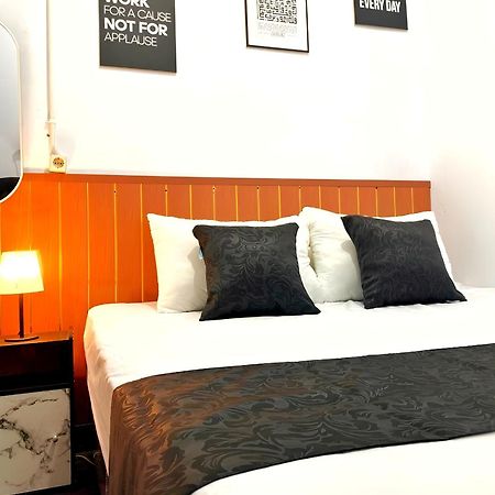 Jogja Day Inn Yogyakarta Eksteriør billede