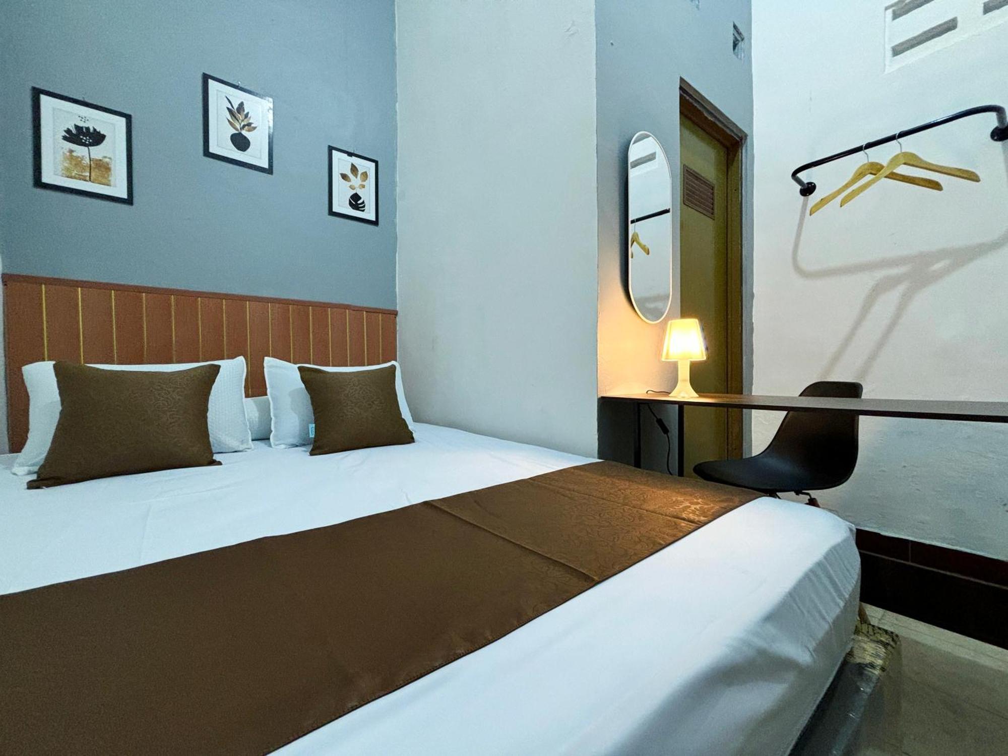 Jogja Day Inn Yogyakarta Eksteriør billede