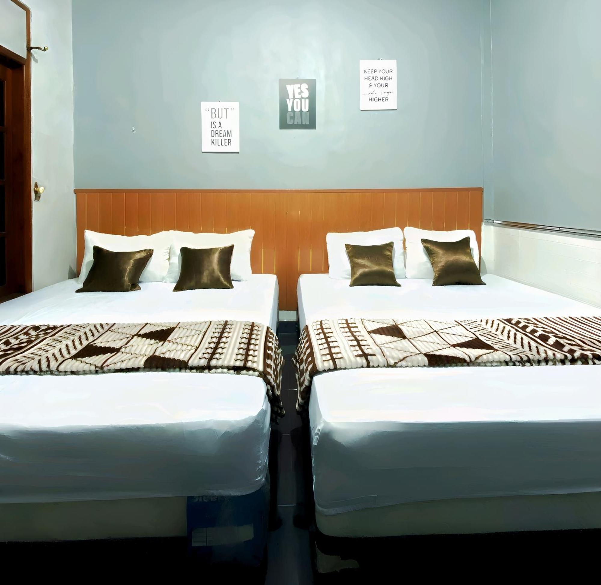 Jogja Day Inn Yogyakarta Eksteriør billede
